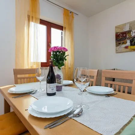 Apartment Blandona