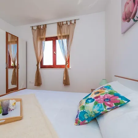 Apartment Blandona