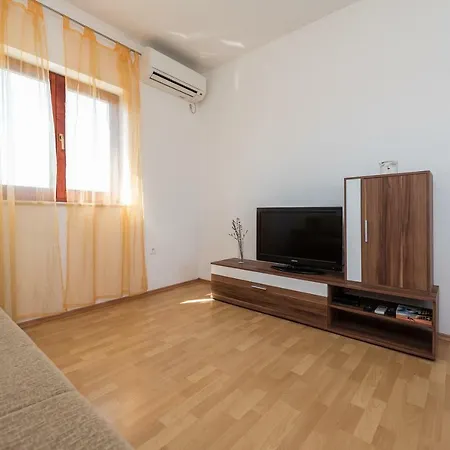 Blandona Apartman